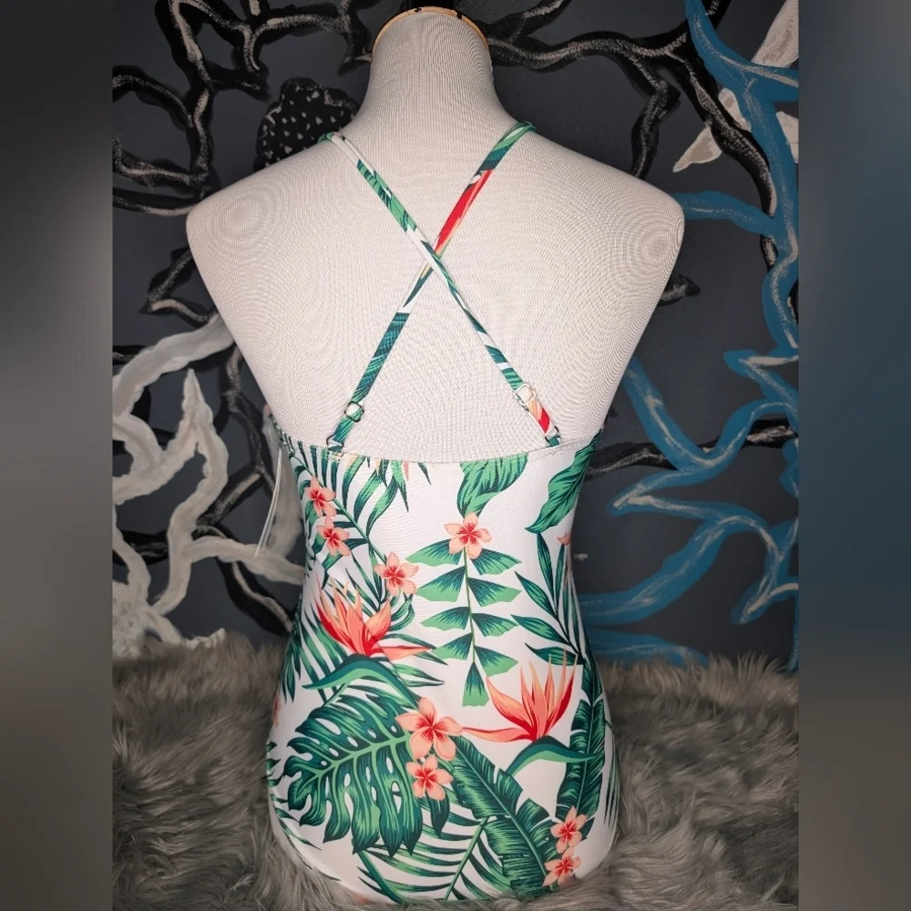 NWT Tropical Floral Womens One Piece Swimsuit Large